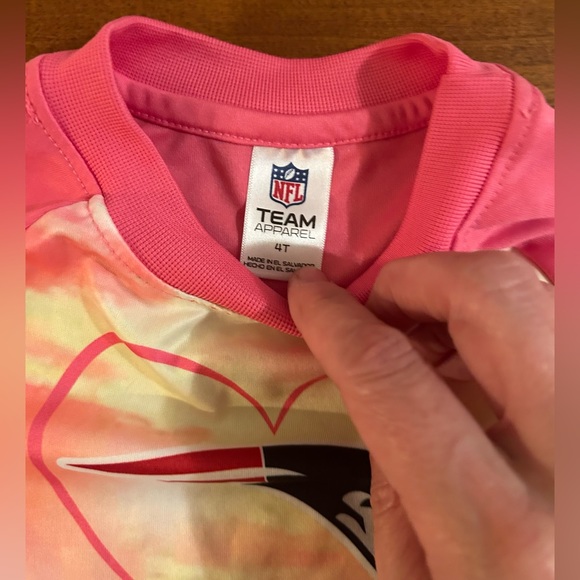 NFL Girls New England Patriots Fan shirt. Sz 4T - Picture 5 of 5